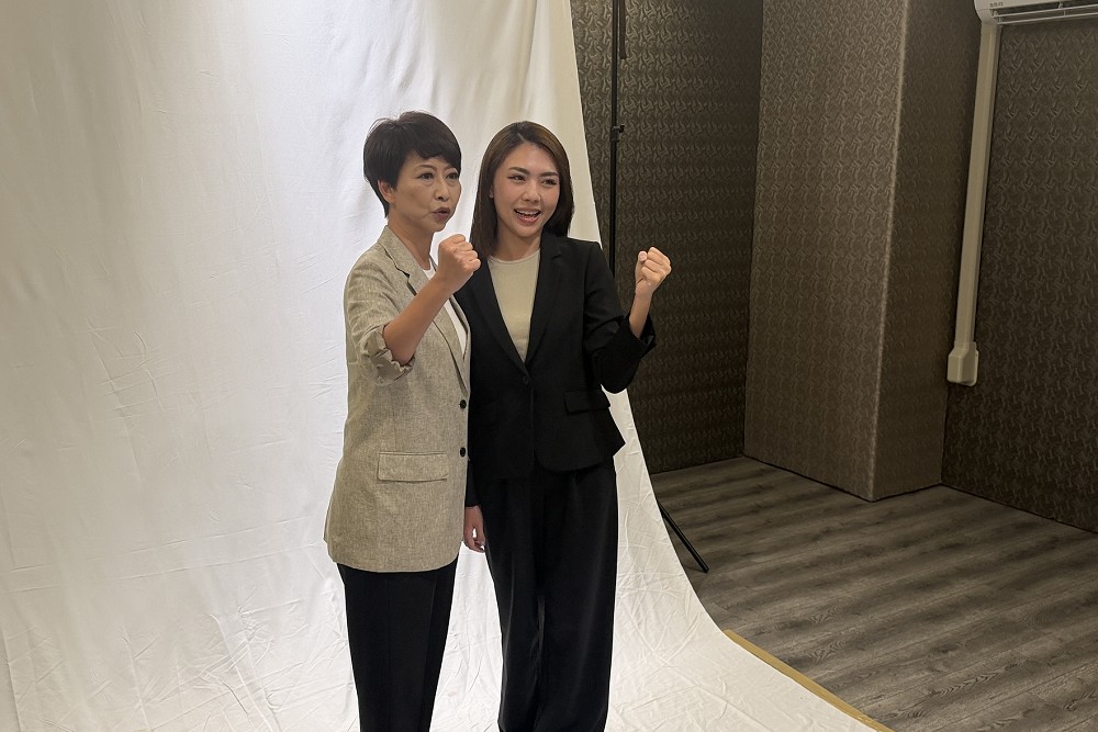 合體台南市議員參選人拍定裝照 陳亭妃:2026要贏、2028更要贏! 206 合體台南市議員參選人拍定裝照 陳亭妃:2026要贏、2028更要贏! 205