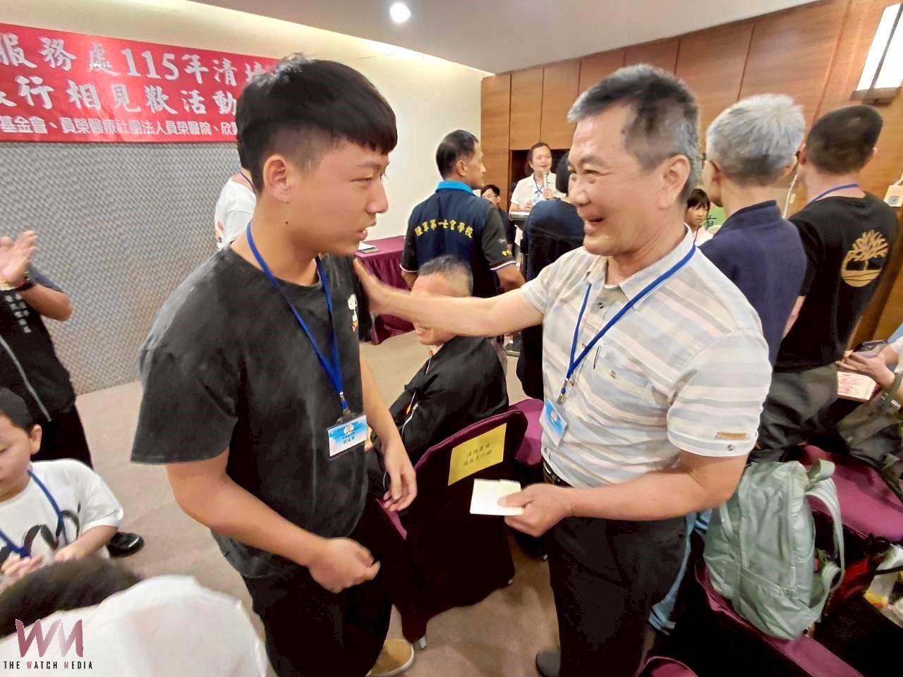 不只是旅行！失怙學子清境獻卡致謝　溫馨畫面逼哭眾人 - https://www.watchmedia01.com