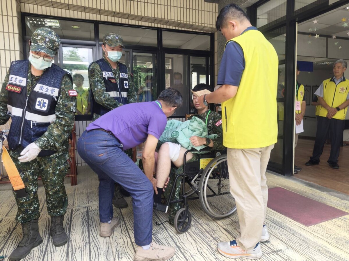 SQ07225 2中彰榮家實兵演練強化傷兵後送能量