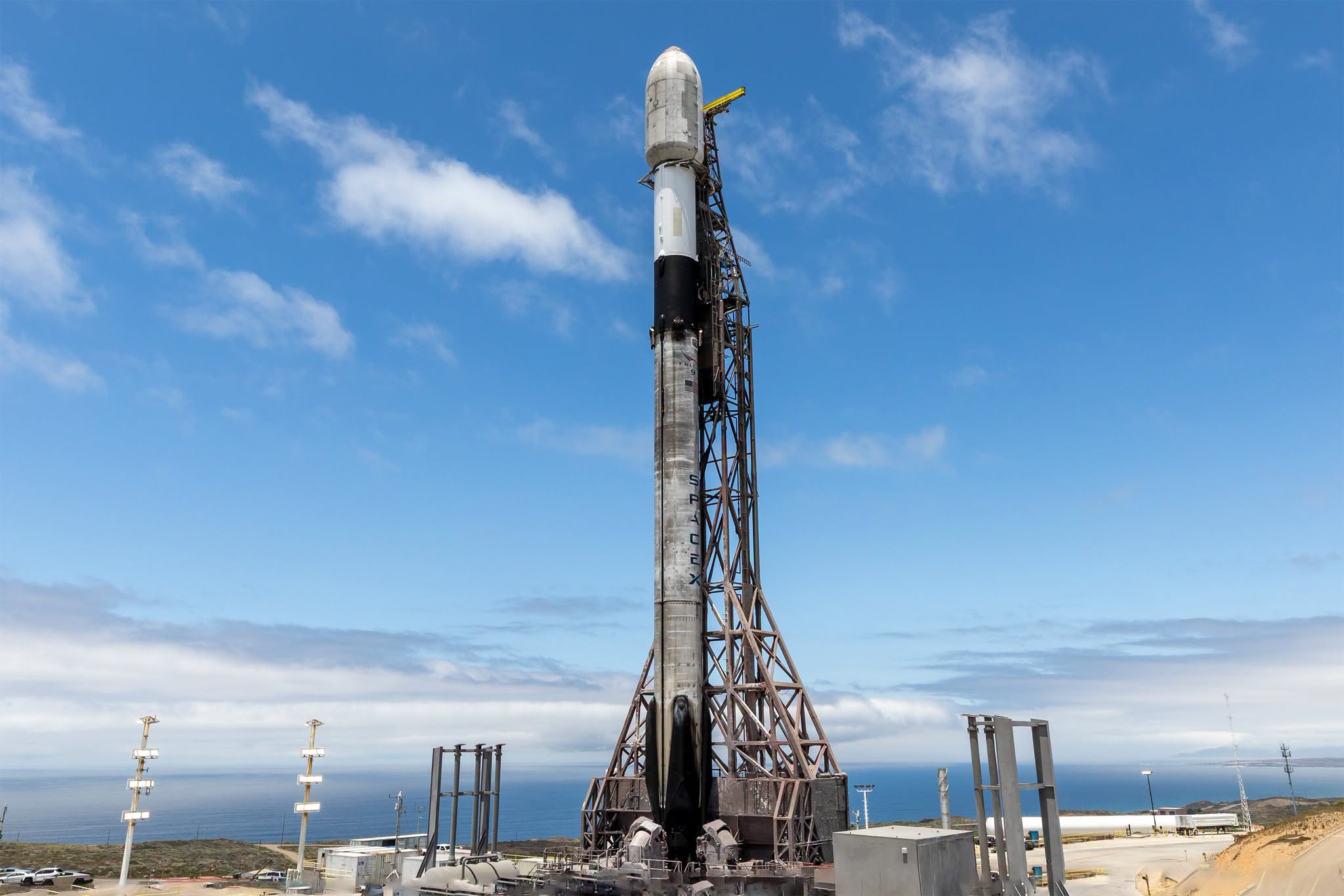 SpaceX市值蒸發1.4兆美元！謝金河以「夢醒時分」示警