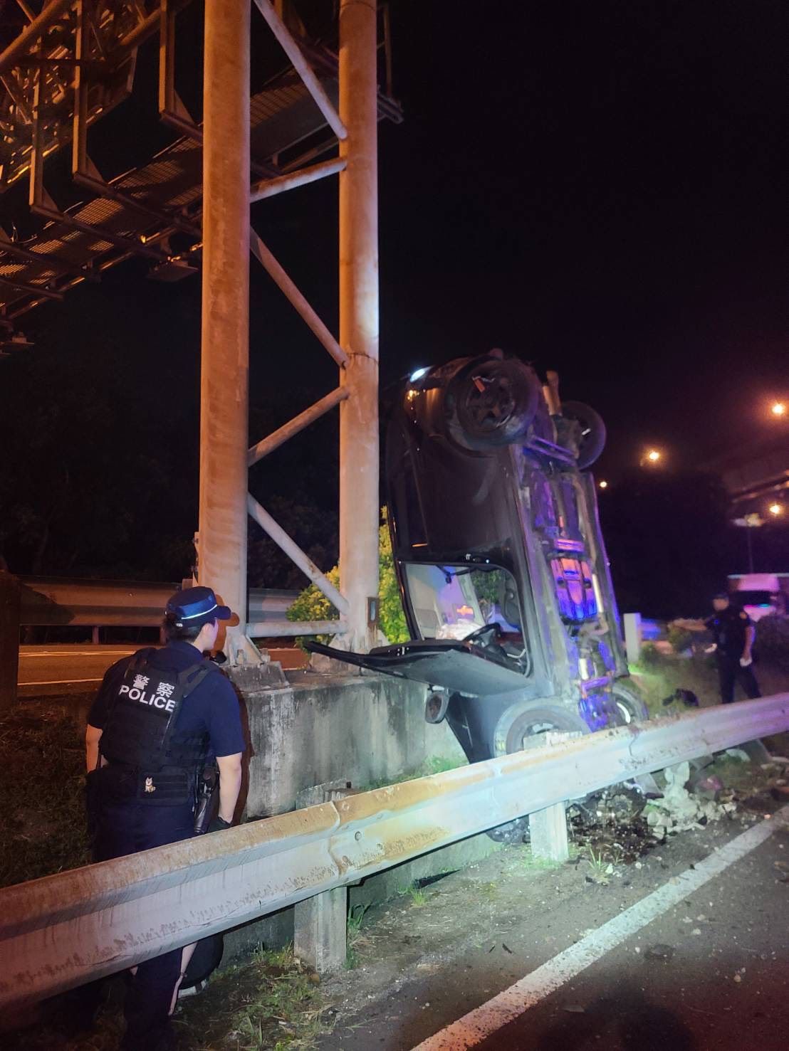 桃園警治安大掃蕩!一晚連逮2名通緝犯 他逃7年因這事終落網 1381606 0