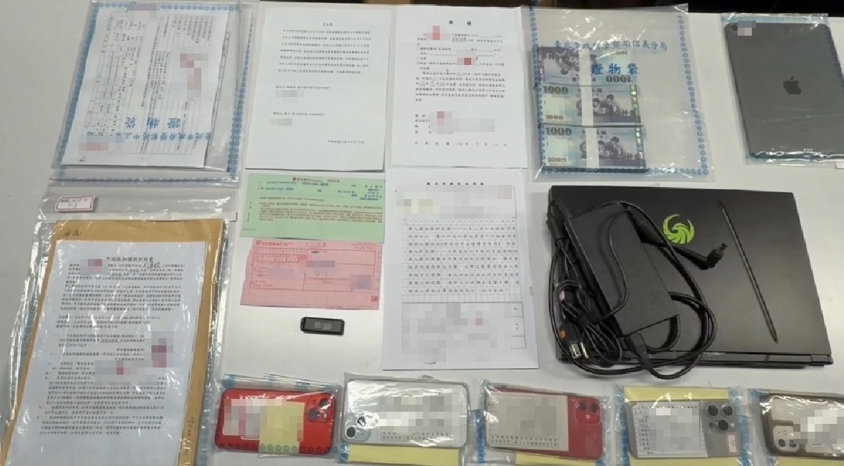 警方查扣相關證物。（記者徐煜勝翻攝）