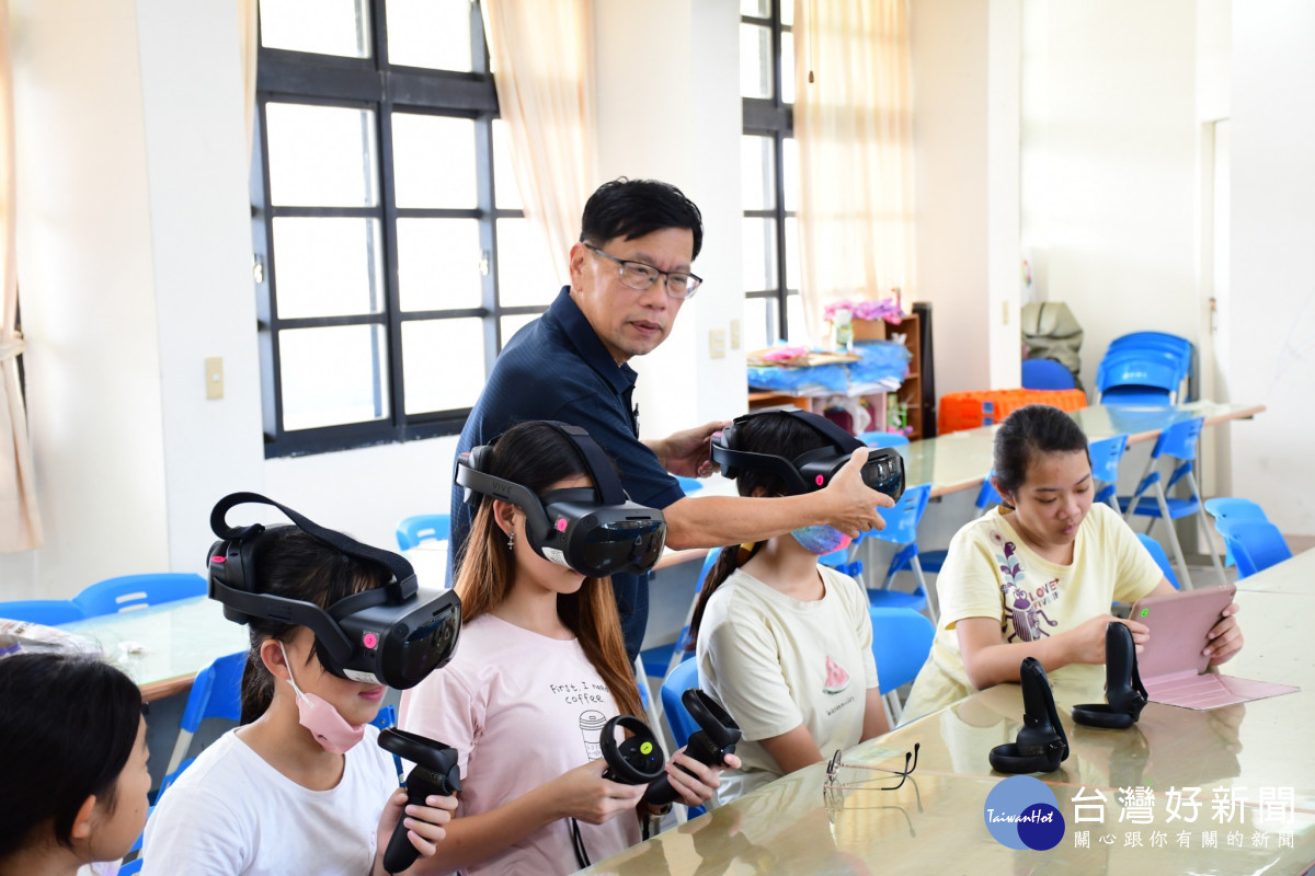 沙鹿區鹿峰國小蘇建豪主任