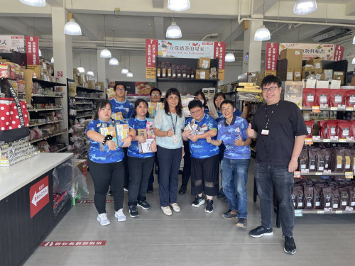 珍奶推手開富食品深耕公益.國際食安標準打造方舟庇護商店永續模式