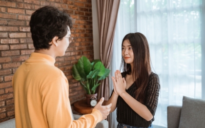 總是說「沒關係」的妳其實受夠了吧？低自我價值感的6個自傷行為