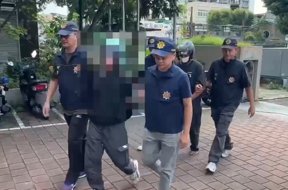 酒後揮刀鬥毆釀1死1傷 警逮2失聯移工涉殺人罪嫌 205 cnews204260723a10