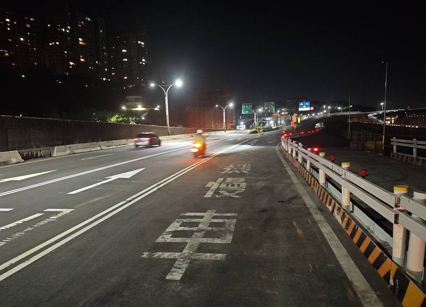 淡北道路主線橋墩施作 關渡大橋前民權路拓寬 三階段夜間施工 - https://www.watchmedia01.com
