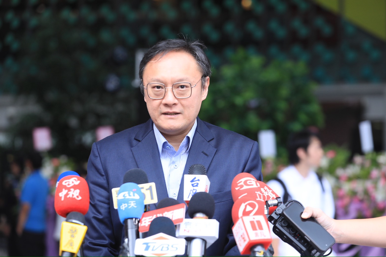 中聯相關油品有疑慮 鄭照新籲中央收回「恢復上市 」成命 28 %E9%84%AD%E5%89%AF%E5%B8%82%E9%95%B7%E4%BB%8A 24 %E6%97%A5%E5%87%BA%E5%B8%AD ifg%E9%81%A0%E9%9B%84%E5%BB%A3%E5%A0%B4%E5%8F%B0%E4%B8%AD%E5%BA%97 %E9%96%8B%E5%B9%95%E8%A8%98%E8%80%85%E6%9C%83%E5%8F%97%E8%A8%AA