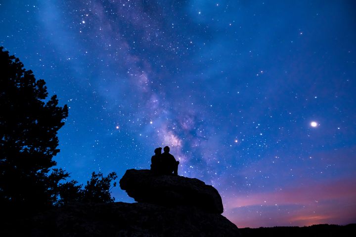 遠離城市光害,「奇里卡瓦國家紀念區」帶來純粹而震撼的觀星體驗。 圖:亞利桑那旅遊局/提供