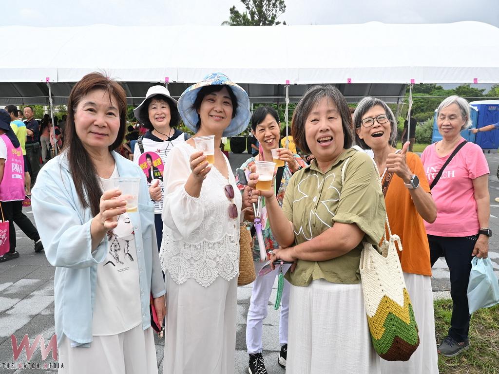 走出工廠拚行銷 烏日啤酒廠黃秀鳳帶領同仁假日深入田尾宣傳18天生啤酒 - https://www.watchmedia01.com
