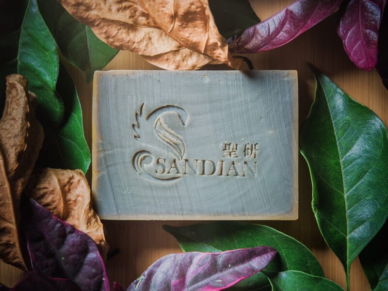 圖文：植萃芯肌商品、酷夏皂訪一年時光 聖研植萃皂讓毛孔痛快深呼吸（主辦單位/提供）。