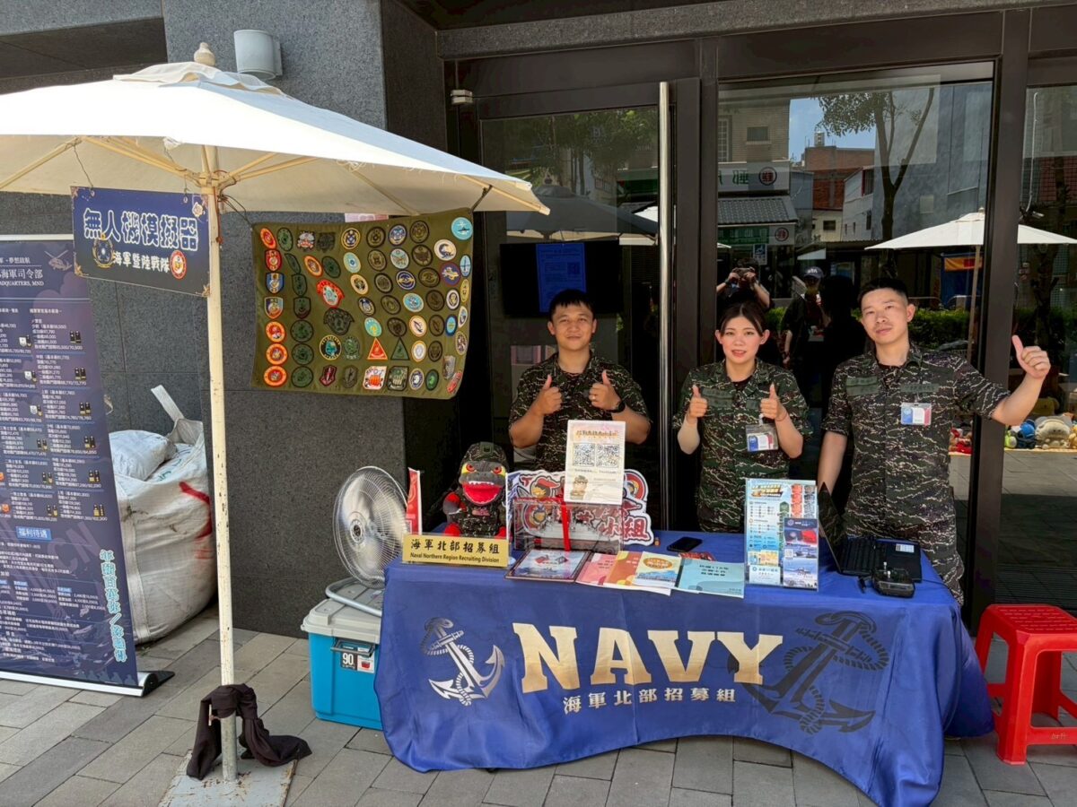 搬家不熟路!婦購物迷途坐路旁 龍潭警載她找「咖啡店」回家 S 708616200