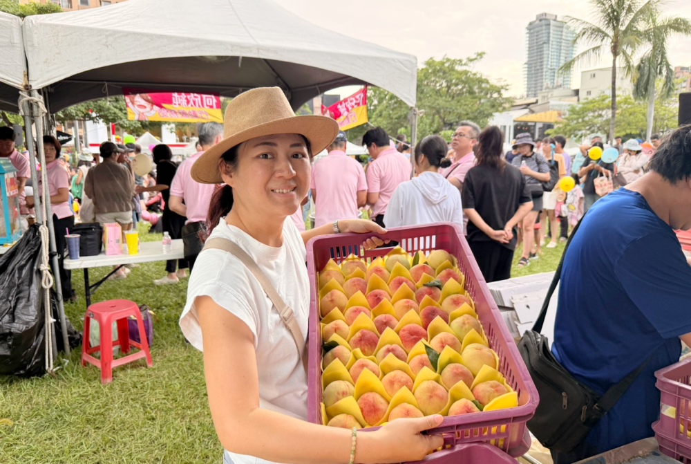 梨山森活節進市區推廣水蜜桃 江啟臣力挺和平優質農產 54 20260726003