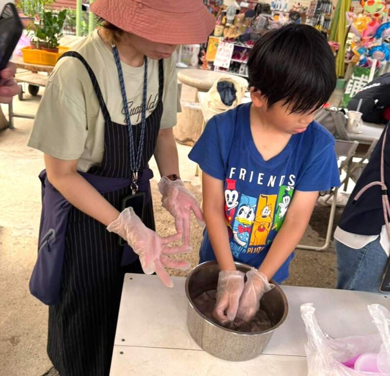 ▲活動當天將由愛玉達人指導，讓民眾透過傳統方式手洗出晶瑩剔透的愛玉，體驗從愛玉籽到美食的奇妙過程。