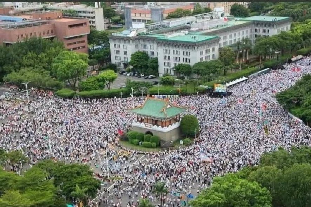 725反毒油府院黨連夜發3聲明 殷瑋狠酸「無自我檢討」:爛到爆、廢到笑 200 725反毒油府院黨連夜發3聲明 殷瑋狠酸「無自我檢討」:爛到爆、廢到笑 199