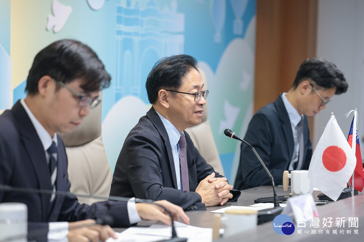 桃園市長張善政與日本千葉縣知事熊谷俊人進行「桃園-千葉締盟十週年」線上紀念活動。<br /><br />