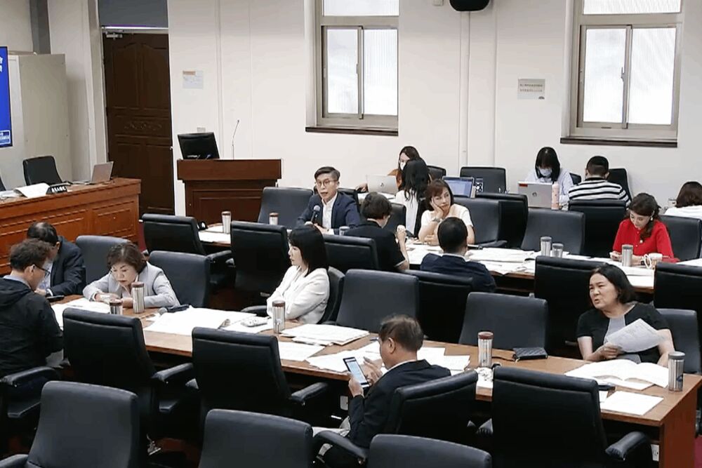 藍白力推2400億無人機專法 國民黨團:打造台灣下一座護國神山 186 照片來源:立法院直播截圖