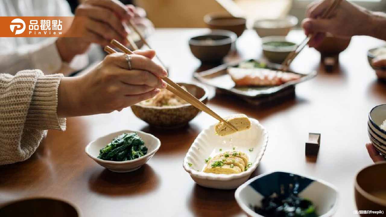 吃飯還要人叫?長輩怪習慣掀家庭論戰