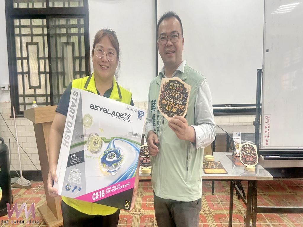 花壇鄉長參選人葉繼元推戰鬥陀螺比賽 爆滿盛況展現熱血賽事翻轉地方新形象 - https://www.watchmedia01.com