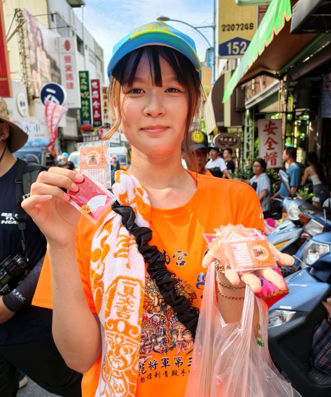 神明護佑保平安!南投縣府結合城隍聖誕遶境推動創意交通安全宣導