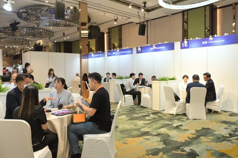 串聯北北基桃引全球買主覓商機 新北國際採購商洽會9月登場 24 《圖說》國際採購商洽會協助企業拓展國際市場與提升品牌曝光,並銜接全球產業趨勢,推動產業轉型升級,強化國內品牌的國際競爭實力,圖為114年活動商洽媒合照片。〈經發局提供〉