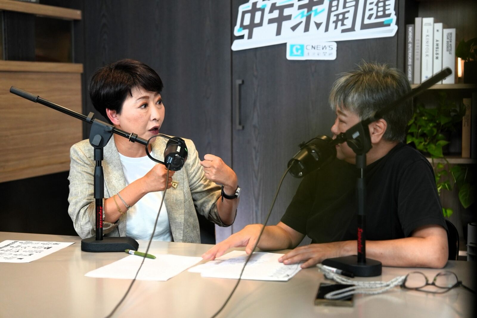 中午來開匯/駁初選後整合失敗「相信台南民進黨會團結」 陳亭妃:製造內鬥不是事實 218 中午來開匯/駁初選後整合失敗「相信台南民進黨會團結」 陳亭妃:製造內鬥不是事實 217