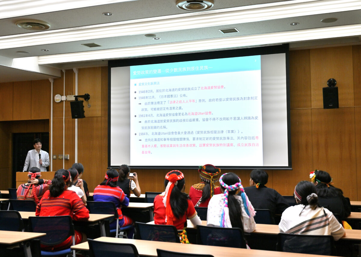 柯文哲桃園平鎮掃街輔選 喊預算歸零實質廢除監察院 74747465 2