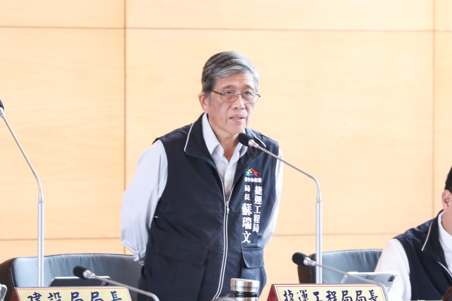 中捷藍線總經費暴增千億 盧秀燕:力拚追回2年進度並盼中央公平支持 39 %E4%BB%8A 30 %E6%97%A5%E5%B8%82%E8%AD%B0%E6%9C%83%E6%8D%B7%E5%B7%A5%E5%B1%80%E9%95%B7%E8%98%87%E7%91%9E%E6%96%87%E7%AD%94%E8%A9%A2