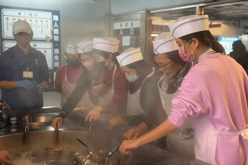把關校園食安 謝國樑邀請家長參與HACCP認證班及溯源訪廠 242 照片來源:基隆市政府