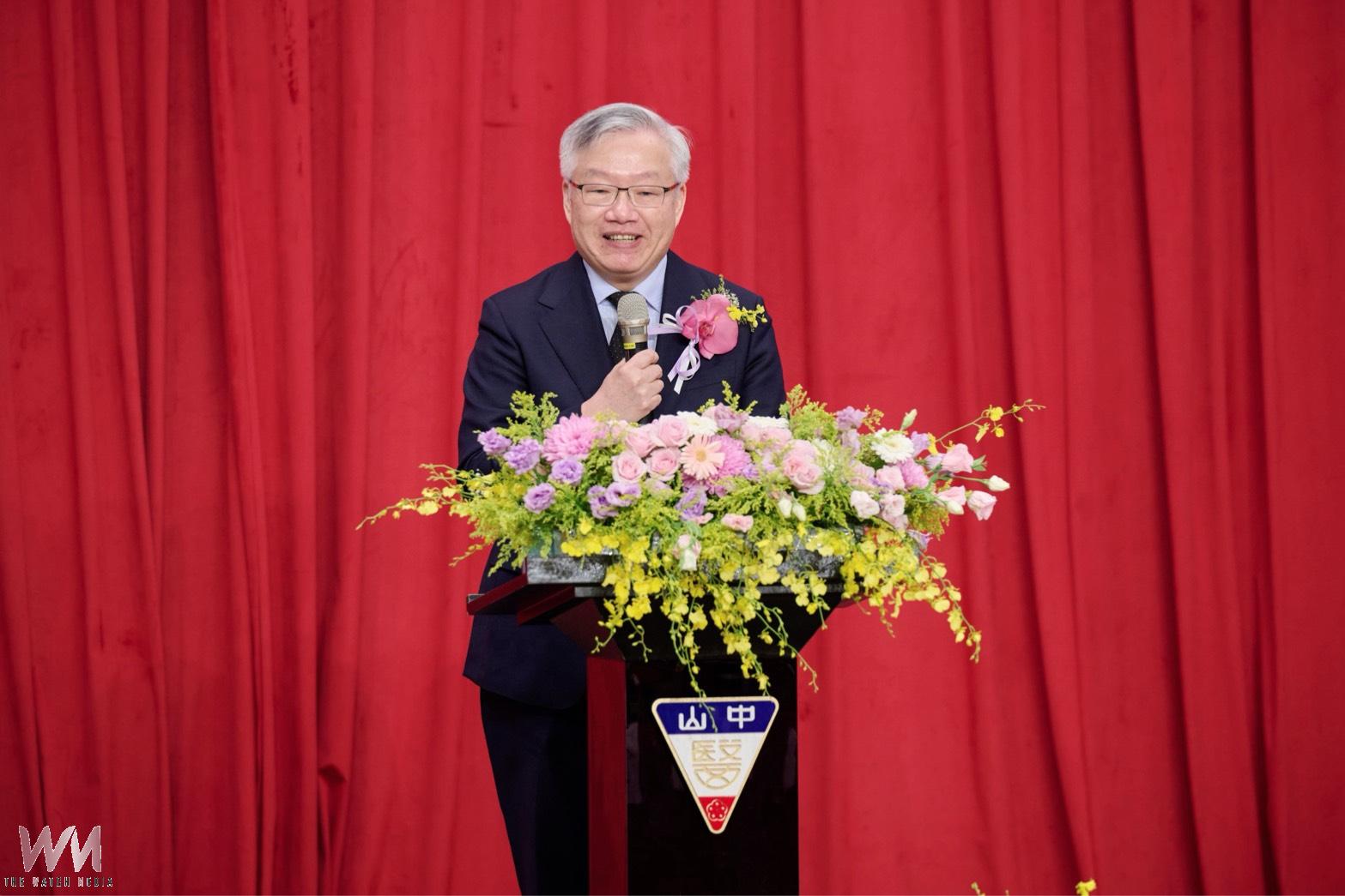 台中中山醫學大學校長交接典禮　林俊哲接任：提五大治校方向迎接新挑戰 - https://www.watchmedia01.com