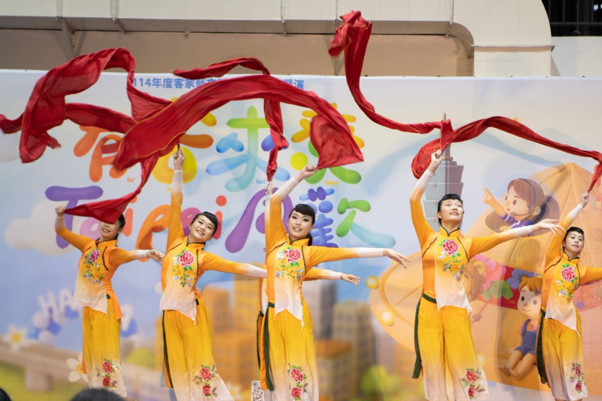 圖/咚咚舞蹈團。(台北市政府客家事務委員會提供)