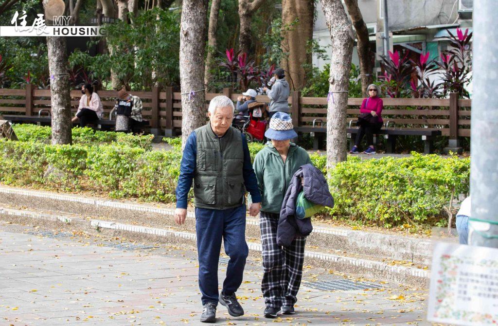 Freecompress 20260118 老人 高齡 菜市場 4 1