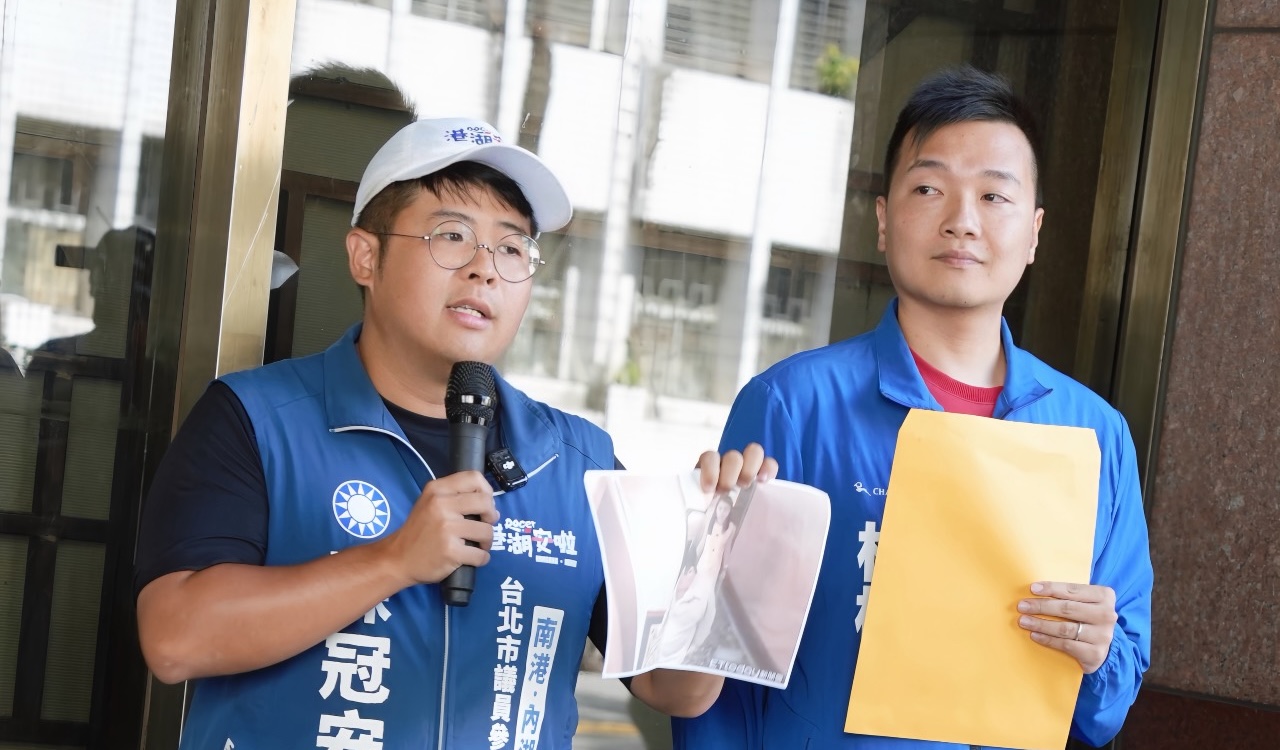 陳冠安、楊植斗赴北檢告發　控黃偉哲、王定宇涉製作散布深偽音檔 213