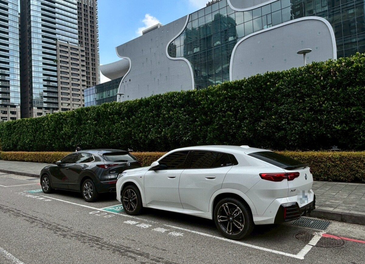 ▲中市於國家歌劇院及國美館周邊推動智慧停車無紙化。(圖/記者顏淑娟翻攝)