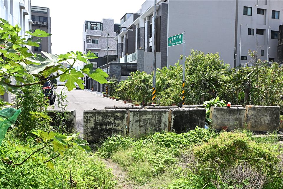 SQ08041 5打通員林184重劃區的瓶頸路口