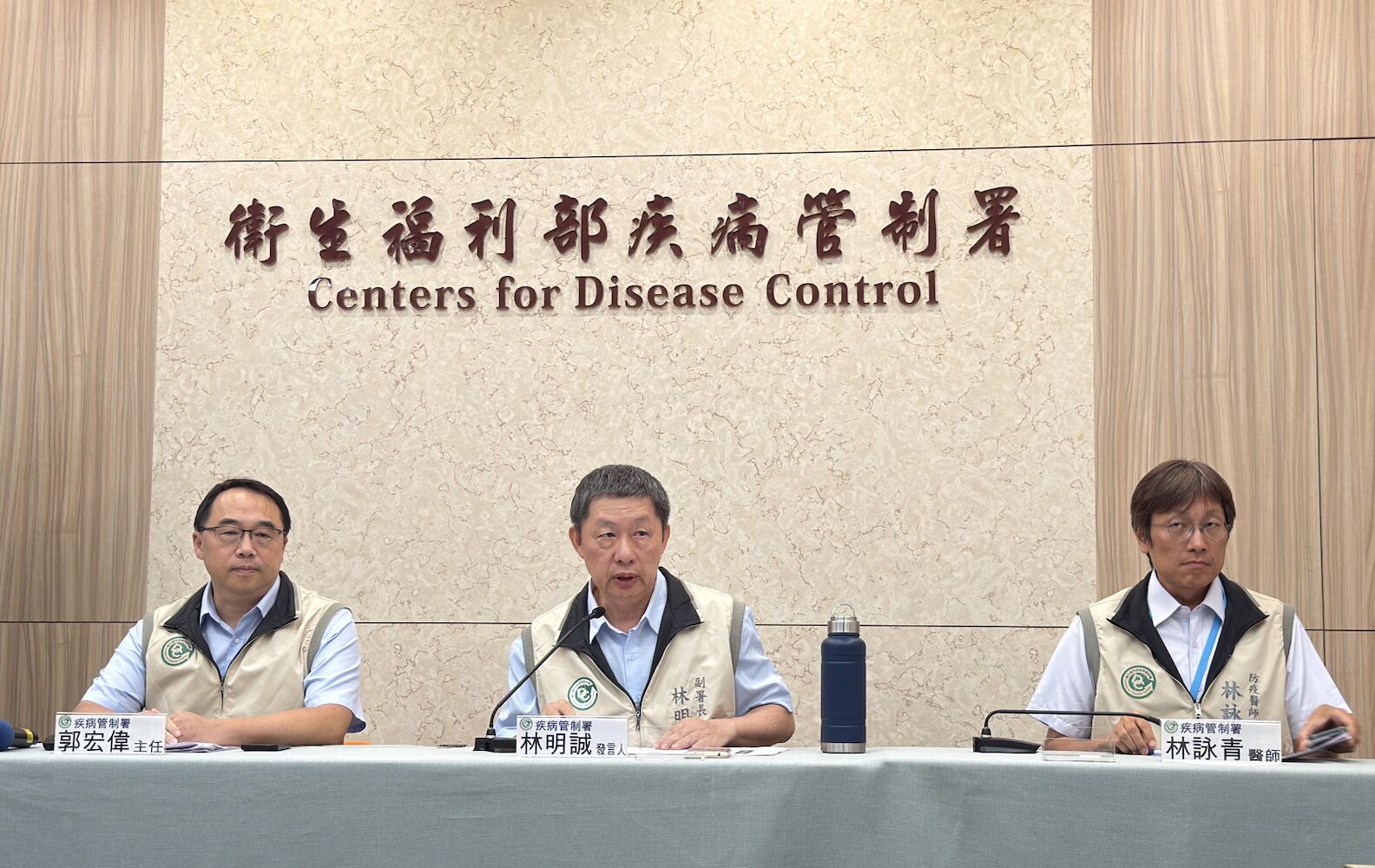 新冠續狂飆!就醫「暴增7成」單周1.8萬人 62例重症也新高 188 新冠續狂飆!就醫「暴增7成」單周1.8萬人 62例重症也新高 187