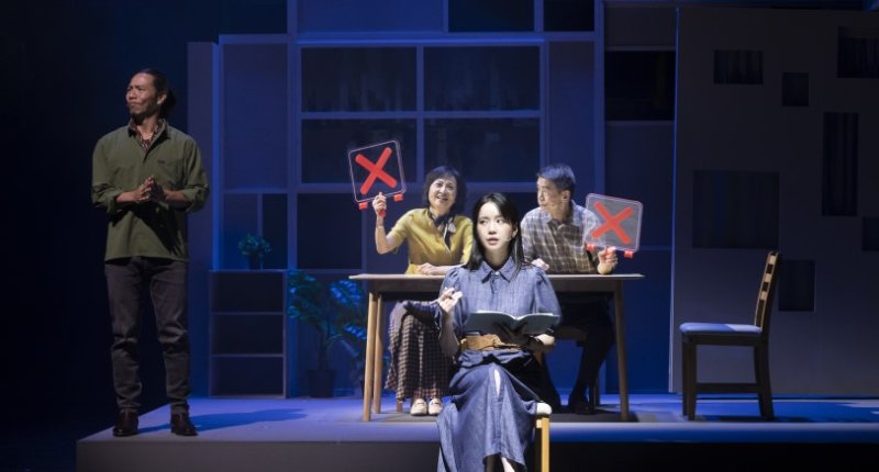 程予希失眠4天後台崩潰!《婚禮上的小抄》8/8高雄登場 故事工廠公益觀演活動