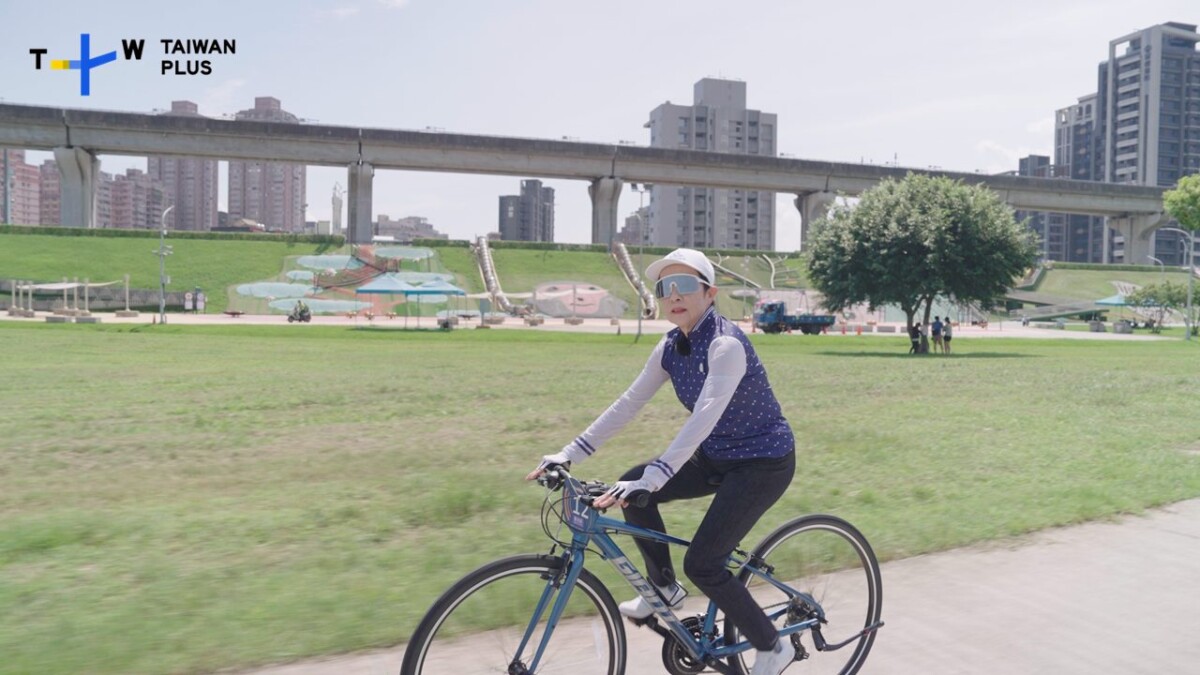 自行車新文化基金會董事長劉麗珠