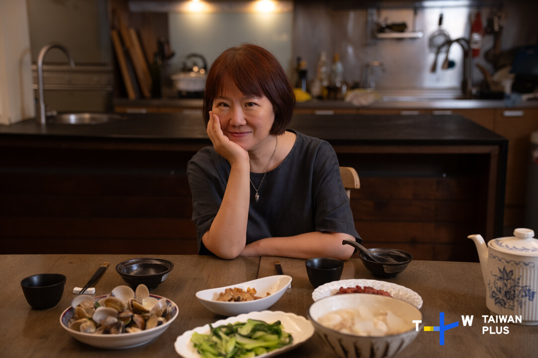 知名飲食旅遊作家及譯者韓良憶