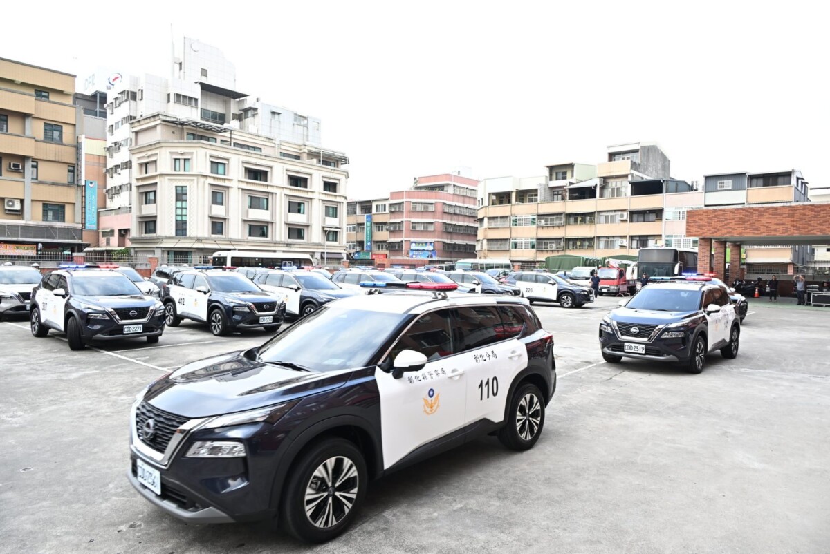 SQ08063 1彰化一次添購82輛警車機車