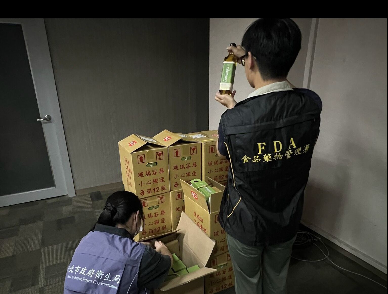 兩周爆6毒苦茶油 束手無策?食藥署坦言:茶籽、炒溫都不同 206 兩周爆6毒苦茶油 束手無策?食藥署坦言:茶籽、炒溫都不同 205