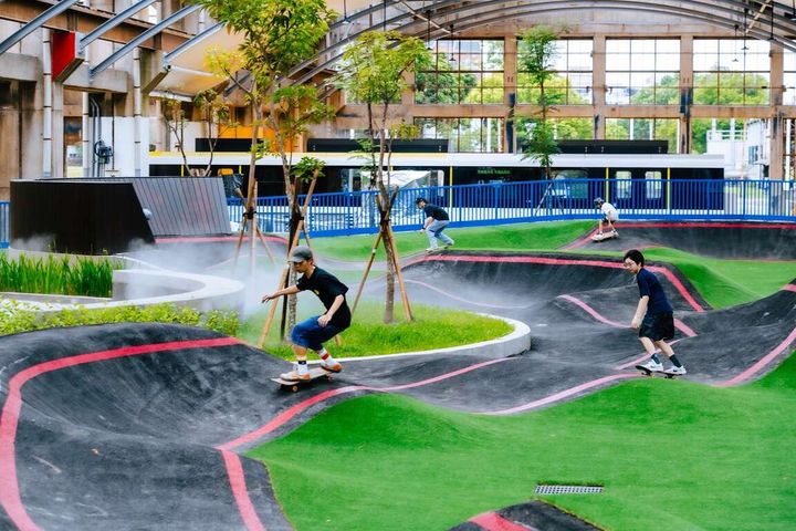 高雄最大親子遊樂園8/8開幕!30項設施免費玩、YOYO家族嗨翻暑假