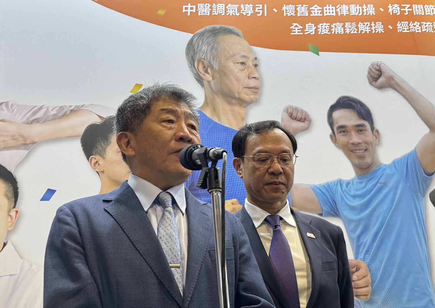 稱「毒油零檢出」還要標準何用 石崇良：全面下架我負政治決定！ 237