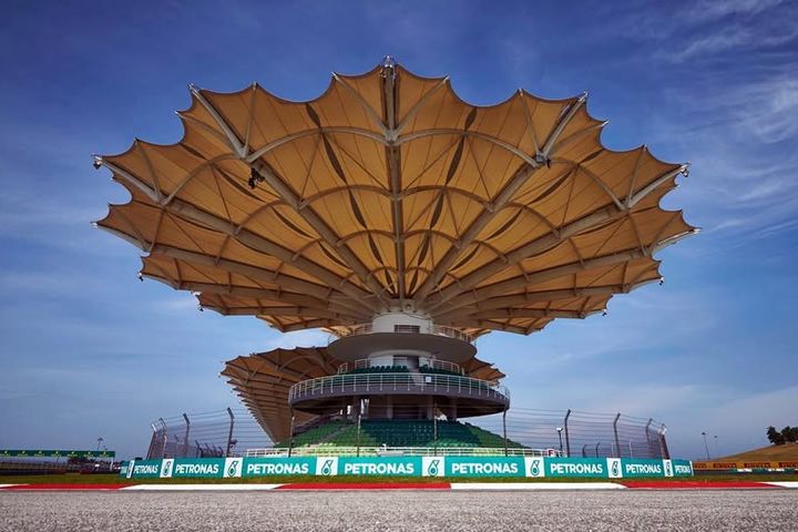 F1睽違九年重返馬來西亞 三大國際賽事打造10月運動旅遊熱潮 賽車、自行車、路跑同週登場