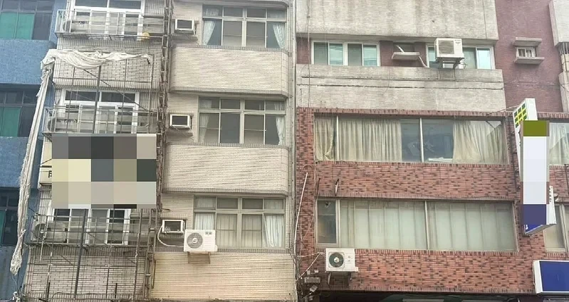 178625510459316 P35214073