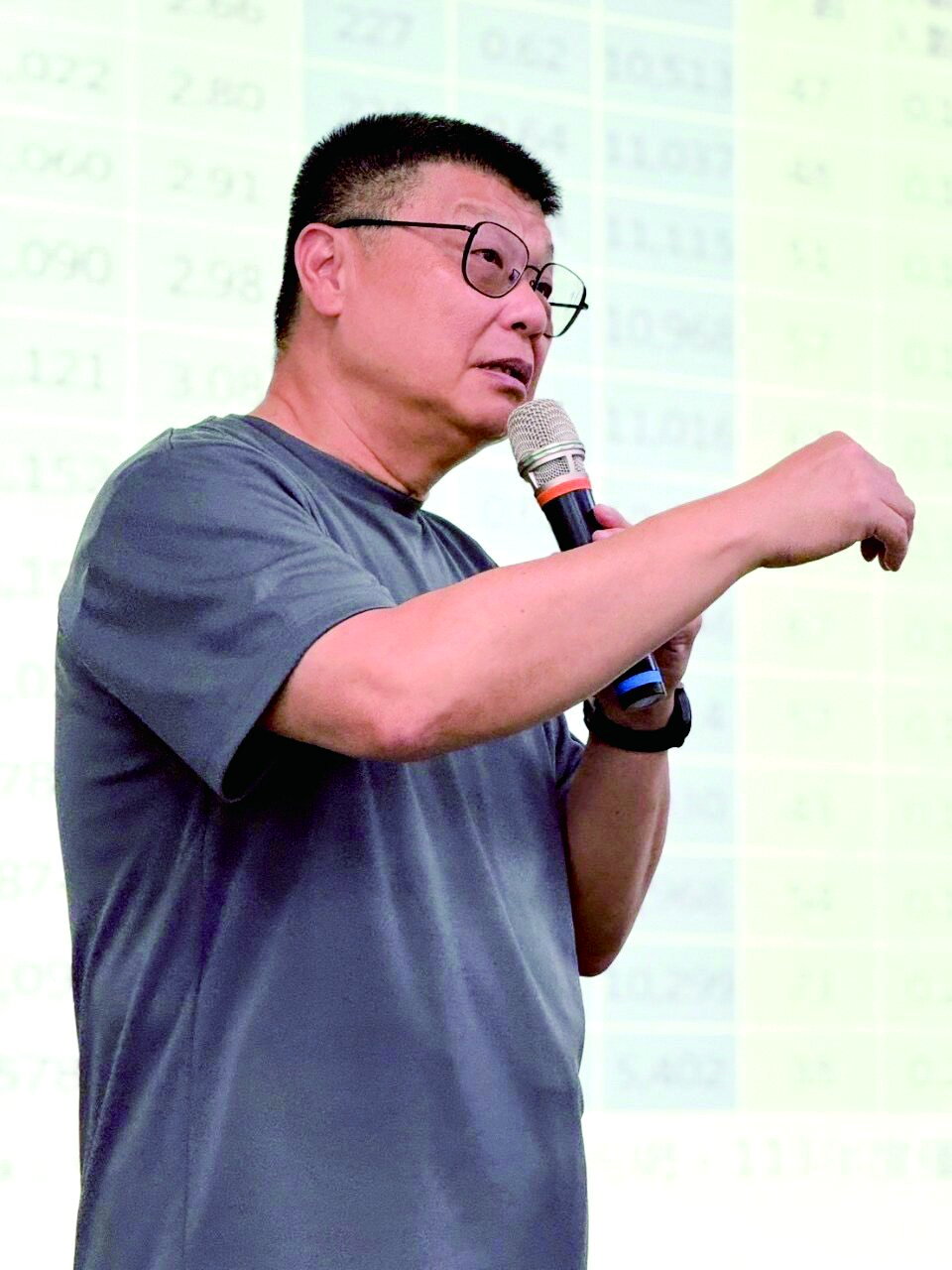 杜微 前台鐵董事長 杜微 前台鐵董事長