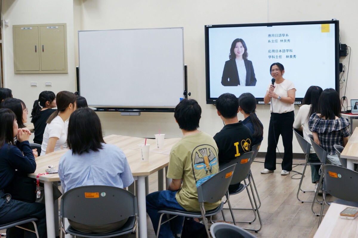 SQ08112 7日本學生來大葉大學學華語