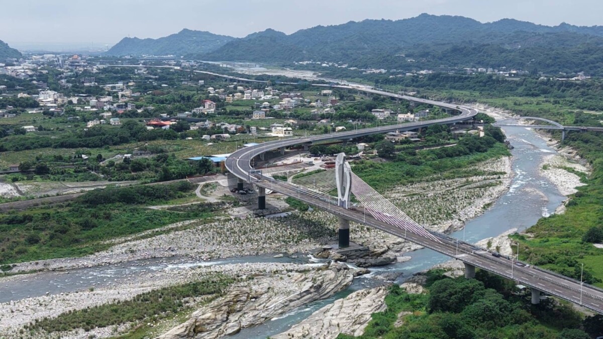 ▲東豐快道路石岡至東勢段預計年底前完工通車。(圖/記者顏淑娟翻攝)