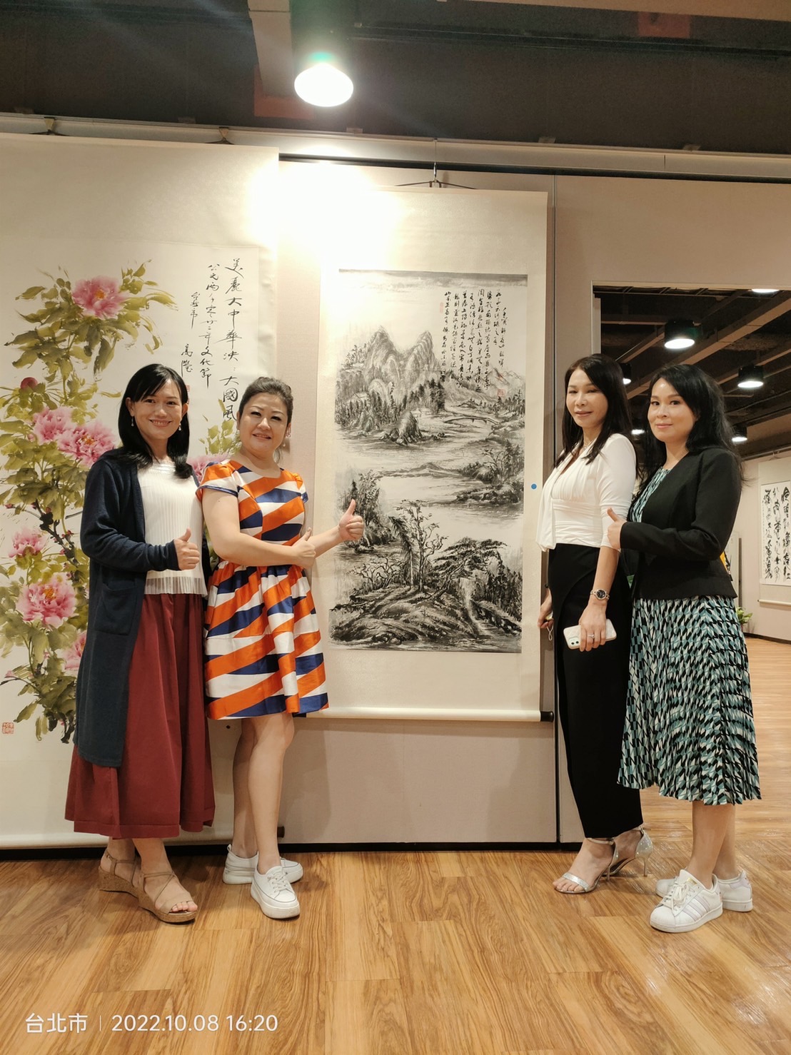 圖片說明：第六屆海峽兩岸藝術名家邀請展共展出220幅繪畫和書法作品。（記者徐煜勝翻攝）