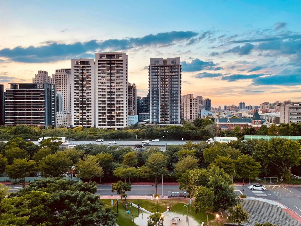 竹北市房價漲幅驚人,近十年平均單價大漲132%。